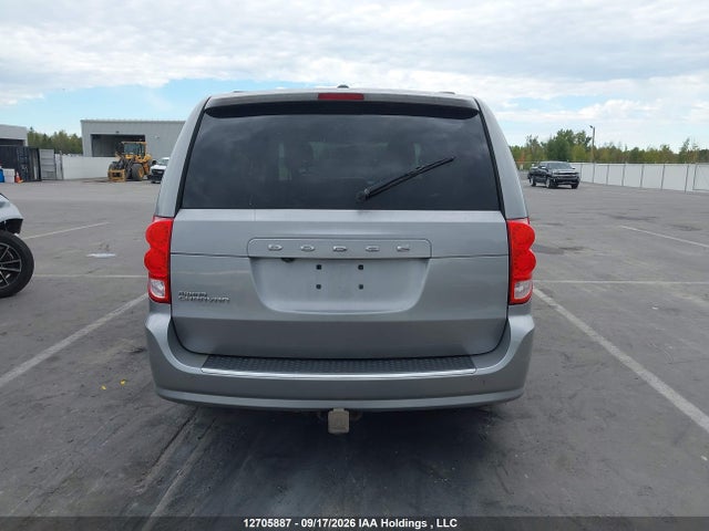 Продажа на аукционе авто 2016 Dodge Grand Caravan Se/sxt, vin: 2C4RDGBG6GR372733, номер лота: 12705887