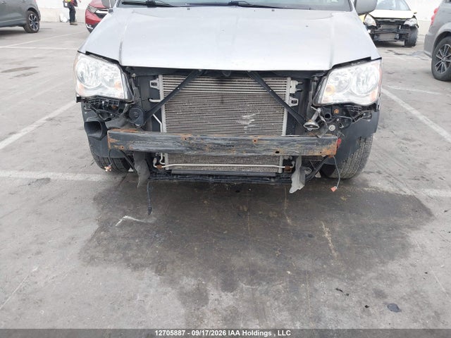 Продажа на аукционе авто 2016 Dodge Grand Caravan Se/sxt, vin: 2C4RDGBG6GR372733, номер лота: 12705887