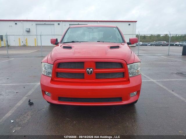 12705888 :رقم المزاد ، 1D7RV1CT2BS681800 vin ، 2011 Ram Ram 1500 Sport مزاد بيع