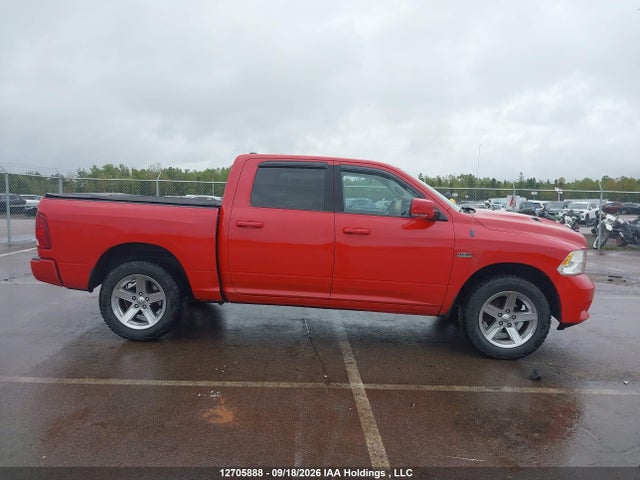 12705888 :رقم المزاد ، 1D7RV1CT2BS681800 vin ، 2011 Ram Ram 1500 Sport مزاد بيع