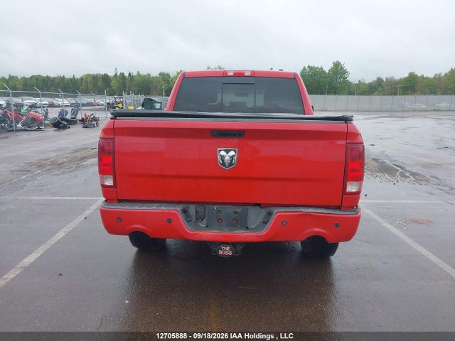 12705888 :رقم المزاد ، 1D7RV1CT2BS681800 vin ، 2011 Ram Ram 1500 Sport مزاد بيع
