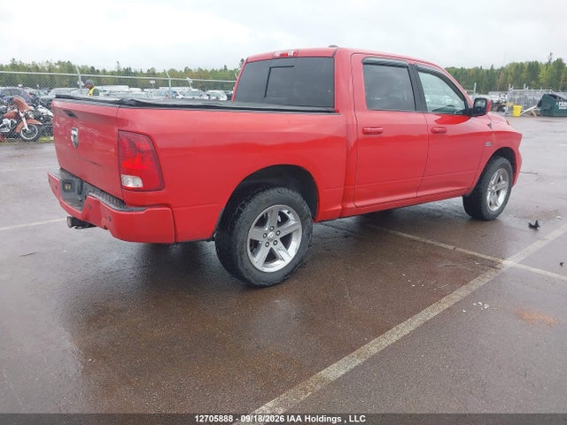 12705888 :رقم المزاد ، 1D7RV1CT2BS681800 vin ، 2011 Ram Ram 1500 Sport مزاد بيع