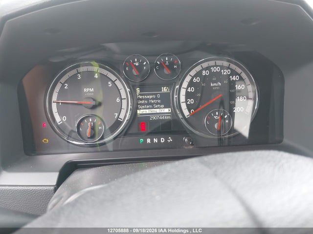 12705888 :رقم المزاد ، 1D7RV1CT2BS681800 vin ، 2011 Ram Ram 1500 Sport مزاد بيع