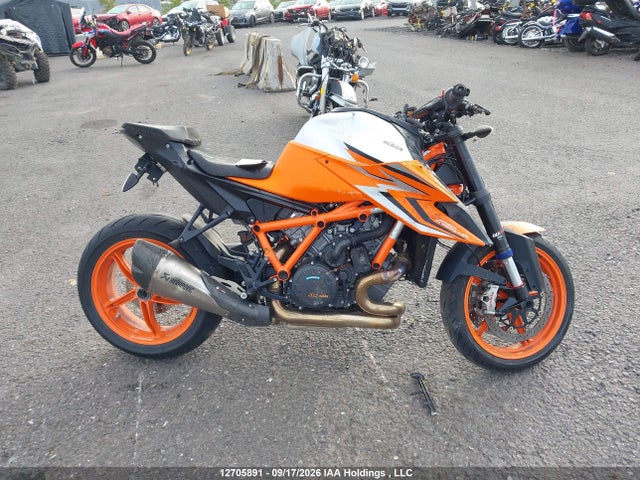 Продажа на аукционе авто 2023 Ktm 1290 Super Duke R, vin: VBKV39402PM971563, номер лота: 12705891