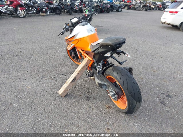 Продажа на аукционе авто 2023 Ktm 1290 Super Duke R, vin: VBKV39402PM971563, номер лота: 12705891