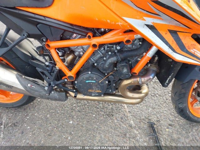 Продажа на аукционе авто 2023 Ktm 1290 Super Duke R, vin: VBKV39402PM971563, номер лота: 12705891
