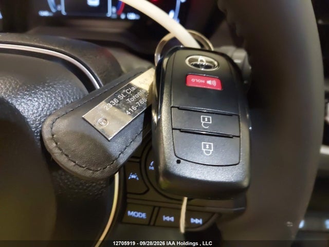 12705919 :رقم المزاد ، 7MUCAABG2TV197643 vin ، 2026 Toyota Corolla Cross Le Awd مزاد بيع