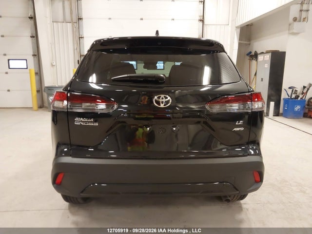 12705919 :رقم المزاد ، 7MUCAABG2TV197643 vin ، 2026 Toyota Corolla Cross Le Awd مزاد بيع