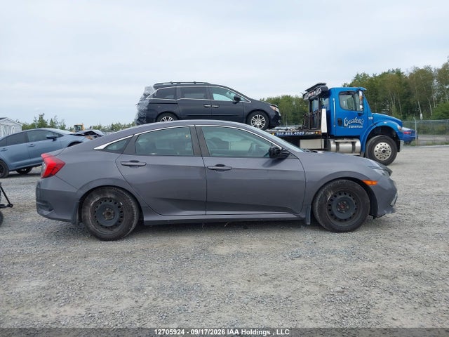 2HGFC2F51KH010598 Honda Civic Lx