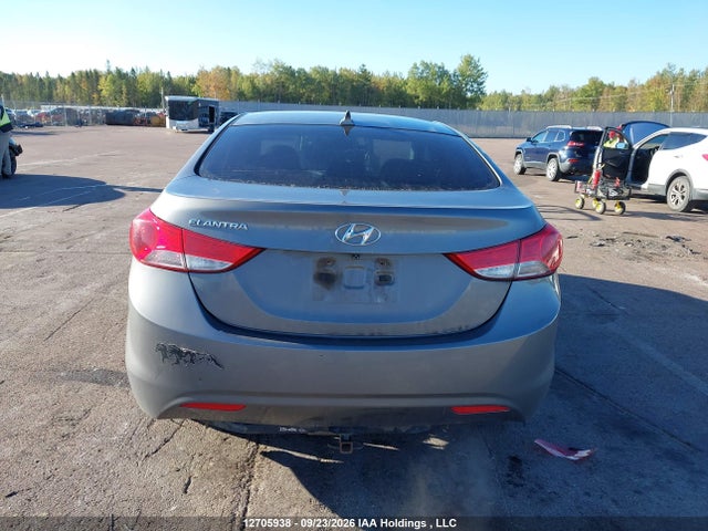 12705938 :رقم المزاد ، 5NPDH4AE4DH188901 vin ، 2013 Hyundai Elantra Gls مزاد بيع