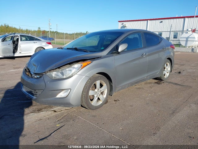 12705938 :رقم المزاد ، 5NPDH4AE4DH188901 vin ، 2013 Hyundai Elantra Gls مزاد بيع