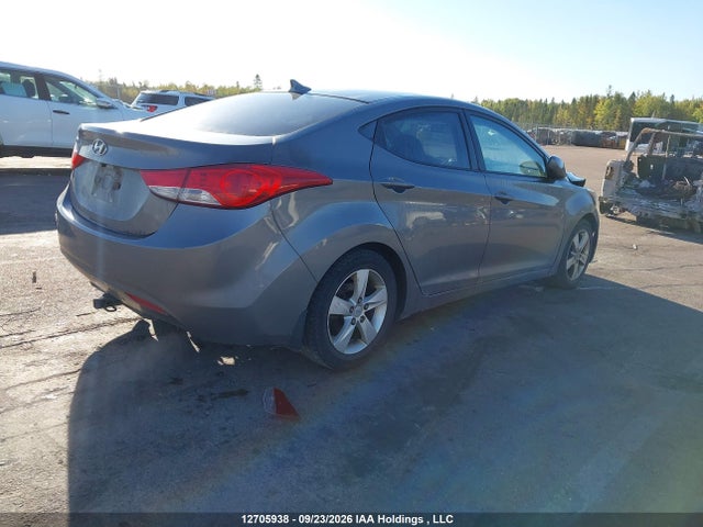 12705938 :رقم المزاد ، 5NPDH4AE4DH188901 vin ، 2013 Hyundai Elantra Gls مزاد بيع