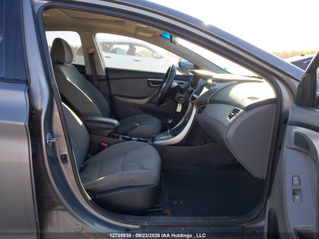 12705938 :رقم المزاد ، 5NPDH4AE4DH188901 vin ، 2013 Hyundai Elantra Gls مزاد بيع