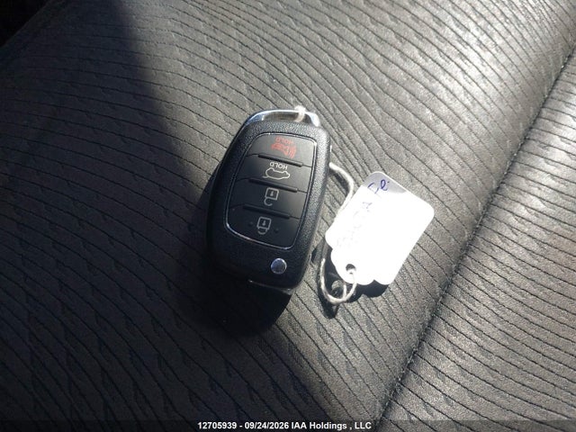 12705939 :رقم المزاد ، 5XYZUDLB9FG303331 vin ، 2015 Hyundai Santa Fe Sport مزاد بيع