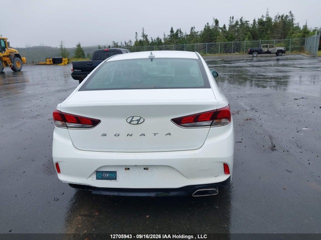 Hyundai SONATA SE 2019 5NPE24AF0KH793851 Image 15