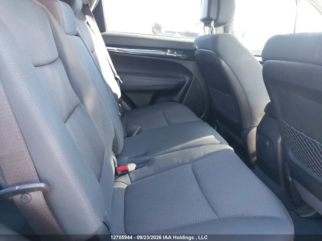 Aukcja sprzedaży 2011 Kia Sorento Lx, vin: 5XYKTCA13BG081209, numer aukcji: 12705944