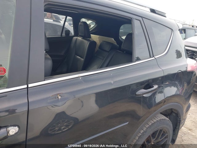 Toyota RAV4 2018 JTMJJREV6JD252162 Image 6