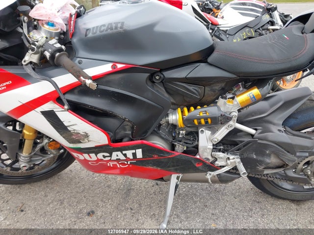 Ducati Panigale V2 2025 ZDMHAATW5SB016941 Image 9