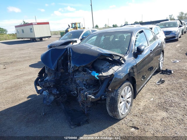 Honda Accord 2014 1HGCR2F33EA812136 Image 2