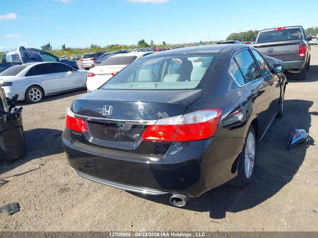 Honda Accord 2014 1HGCR2F33EA812136 Image 4