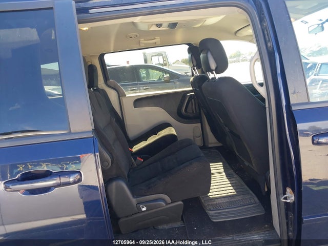 12705964 :رقم المزاد ، 2C4RDGBG8ER415160 vin ، 2014 Dodge Grand Caravan Se مزاد بيع