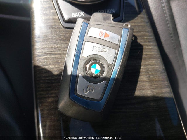 12705975 :رقم المزاد ، WBA8D9G59JNU70266 vin ، 2018 Bmw 330i Xdrive مزاد بيع