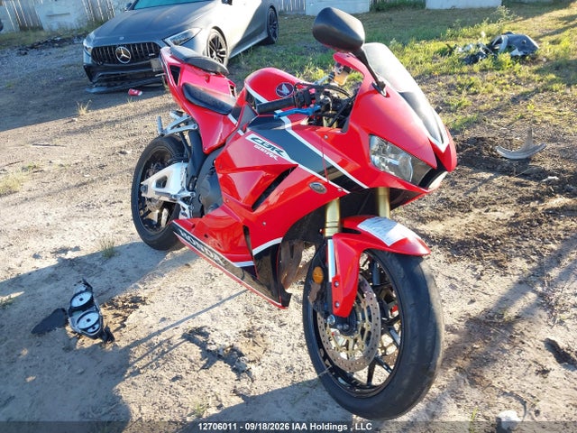 2014 Honda Cbr600 Rr-abs მანქანა იყიდება აუქციონზე, vin: JH2PC40GXEK100037, აუქციონის ნომერი: 12706011