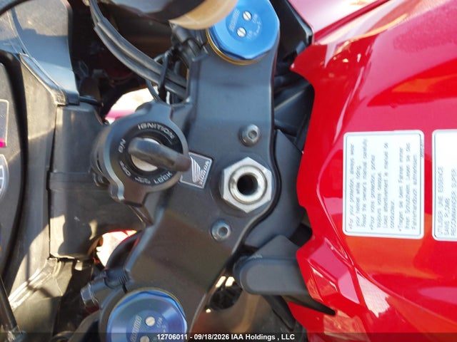 2014 Honda Cbr600 Rr-abs მანქანა იყიდება აუქციონზე, vin: JH2PC40GXEK100037, აუქციონის ნომერი: 12706011