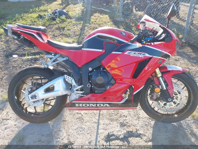 2014 Honda Cbr600 Rr-abs მანქანა იყიდება აუქციონზე, vin: JH2PC40GXEK100037, აუქციონის ნომერი: 12706011