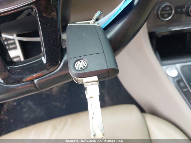 2017 Volkswagen Golf Alltrack 1.8 Tsi მანქანა იყიდება აუქციონზე, vin: 3VWH17AU7HM521071, აუქციონის ნომერი: 12706114