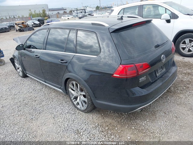 2017 Volkswagen Golf Alltrack 1.8 Tsi მანქანა იყიდება აუქციონზე, vin: 3VWH17AU7HM521071, აუქციონის ნომერი: 12706114