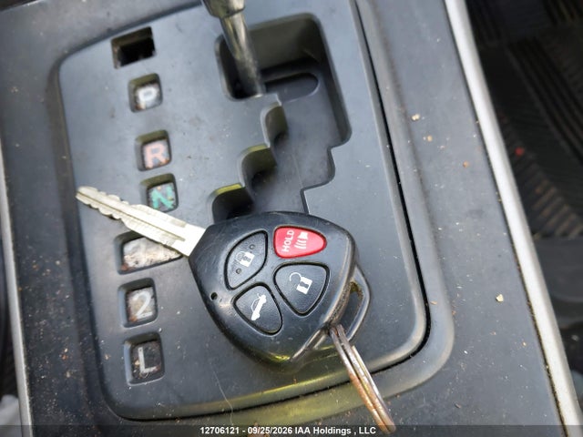 12706121 :رقم المزاد ، 2T1BU4EE5AC237924 vin ، 2010 Toyota Corolla Ce مزاد بيع