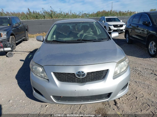 12706121 :رقم المزاد ، 2T1BU4EE5AC237924 vin ، 2010 Toyota Corolla Ce مزاد بيع