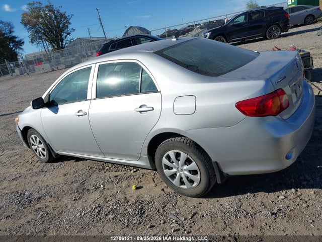 12706121 :رقم المزاد ، 2T1BU4EE5AC237924 vin ، 2010 Toyota Corolla Ce مزاد بيع