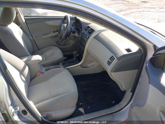 12706121 :رقم المزاد ، 2T1BU4EE5AC237924 vin ، 2010 Toyota Corolla Ce مزاد بيع