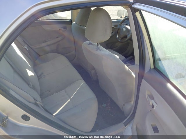 12706121 :رقم المزاد ، 2T1BU4EE5AC237924 vin ، 2010 Toyota Corolla Ce مزاد بيع