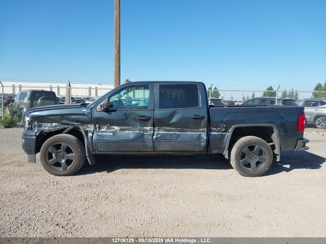 12706129 :رقم المزاد ، 3GTU2MEC3JG480568 vin ، 2018 Gmc Sierra K1500 Sle مزاد بيع