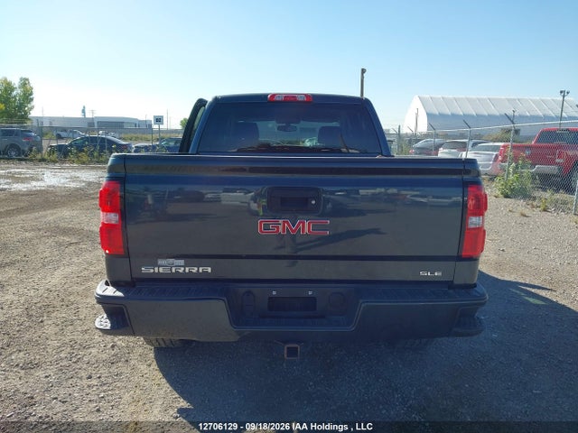 12706129 :رقم المزاد ، 3GTU2MEC3JG480568 vin ، 2018 Gmc Sierra K1500 Sle مزاد بيع