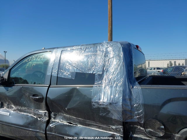 12706129 :رقم المزاد ، 3GTU2MEC3JG480568 vin ، 2018 Gmc Sierra K1500 Sle مزاد بيع