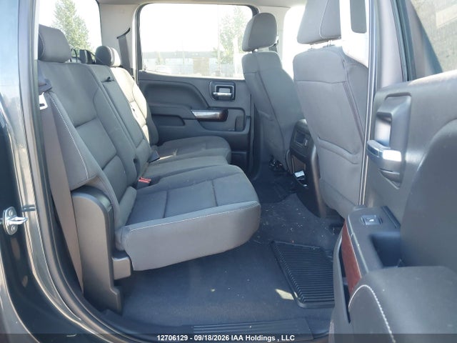 12706129 :رقم المزاد ، 3GTU2MEC3JG480568 vin ، 2018 Gmc Sierra K1500 Sle مزاد بيع