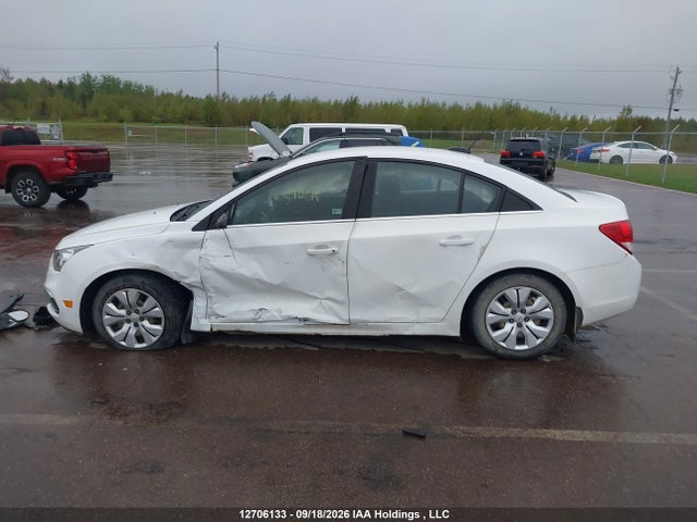12706133 :رقم المزاد ، 1G1PE5SB4G7110068 vin ، 2016 Chevrolet Cruze Limited 1lt مزاد بيع