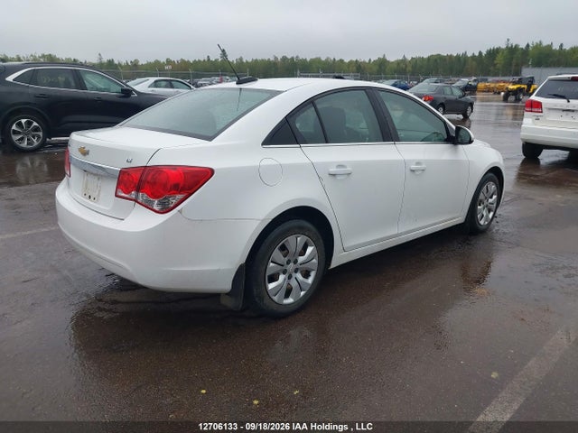 12706133 :رقم المزاد ، 1G1PE5SB4G7110068 vin ، 2016 Chevrolet Cruze Limited 1lt مزاد بيع