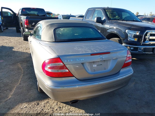 Продаж на аукціоні авто 2005 Mercedes-benz Clk 320, vin: WDBTK65G55T039381, номер лоту: 12706156