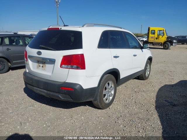 Продажа на аукционе авто 2013 Kia Sorento Lx, vin: 5XYKT3A69DG347542, номер лота: 12706159