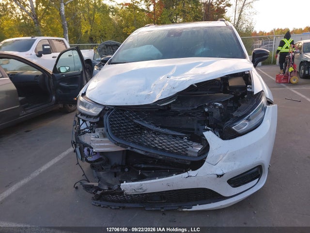 Chrysler Pacifica 2024 2C4RC3BG9RR185842 Image 13