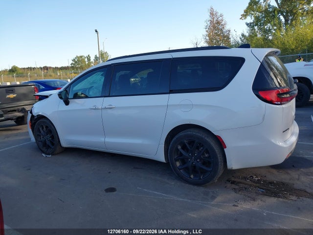 Chrysler Pacifica 2024 2C4RC3BG9RR185842 Image 15