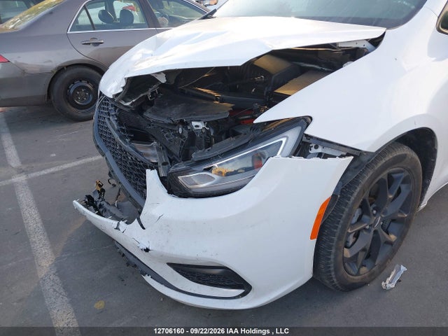 Chrysler Pacifica 2024 2C4RC3BG9RR185842 Image 6