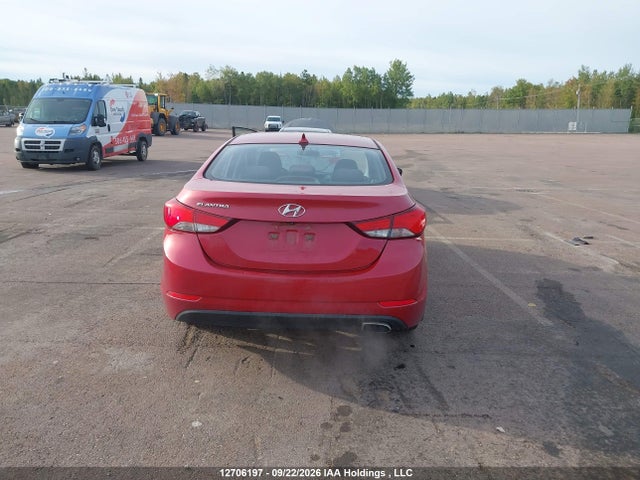 12706197 :رقم المزاد ، KMHDH4AH0FU264418 vin ، 2015 Hyundai Elantra Gls مزاد بيع