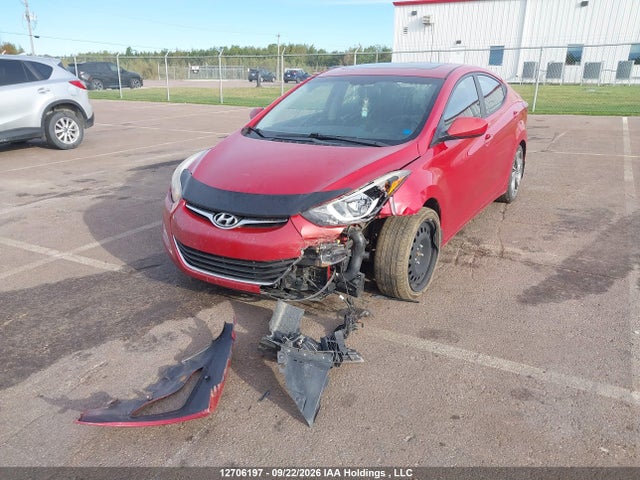 12706197 :رقم المزاد ، KMHDH4AH0FU264418 vin ، 2015 Hyundai Elantra Gls مزاد بيع