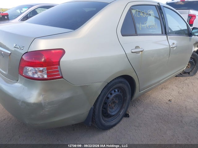 12706199 :رقم المزاد ، JTDBT923X71175811 vin ، 2007 Toyota Yaris مزاد بيع